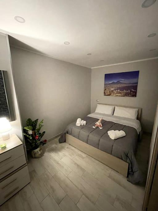 White House Spacca Napoli Extérieur photo